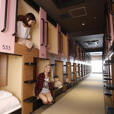 Y'S Cabin Yokohama Kannai Екстер'єр фото