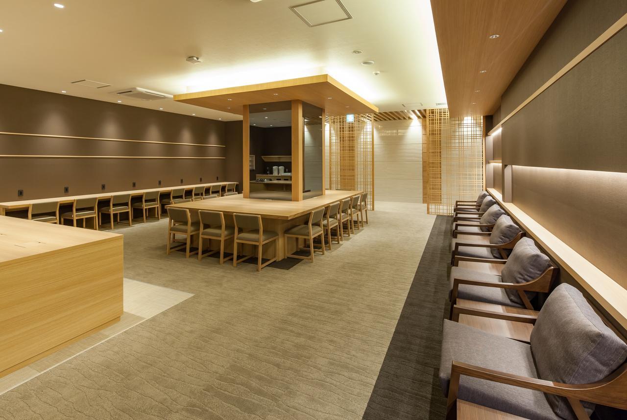 Y'S Cabin Yokohama Kannai Екстер'єр фото